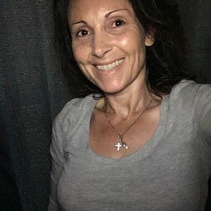 Meet your Posher, Stacy